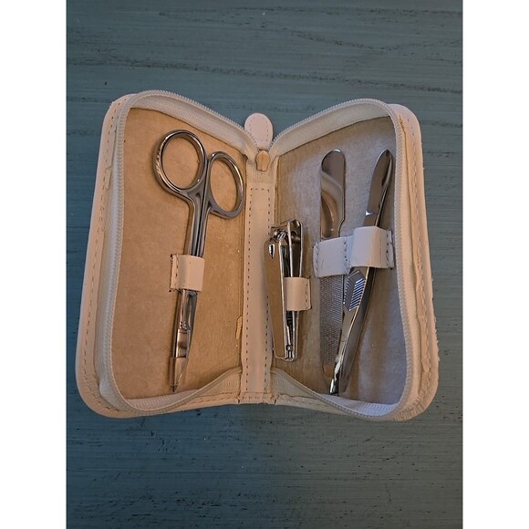 New White Case Manicure Pedicure Set, 4 Tools, Sheridan Non-Tarnish, Self Care - Picture 3 of 6